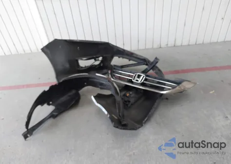 2013 Honda Accord Sport z USA, uszkodzony, nr VIN 1HGCR2F58DA197082